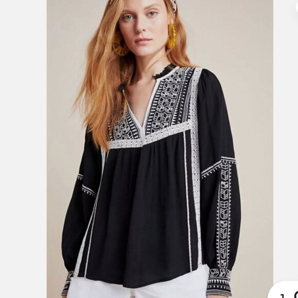 Anthropologie Black and White Anihera peasant top with embroidery - Picture 3 of 3